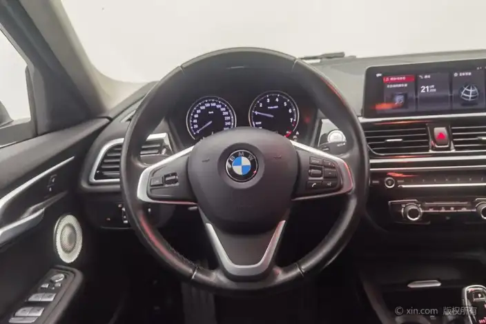 BMW 1 Series 2021 Model 120i M Sports Edition – фото 13