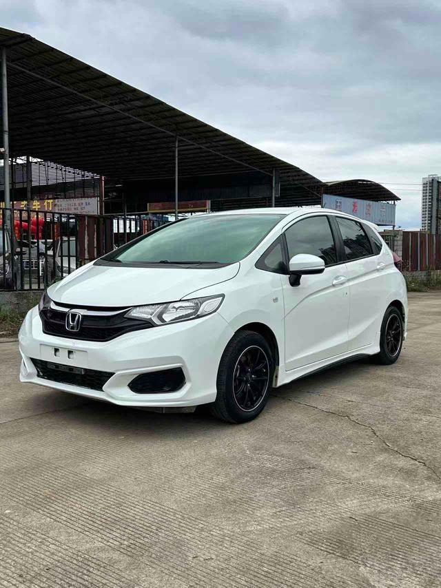 Honda Fit 2020 1.5L CVT Comfort – фото 1