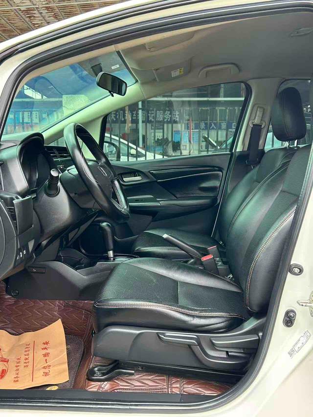Honda Fit 2020 1.5L CVT Comfort – фото 4