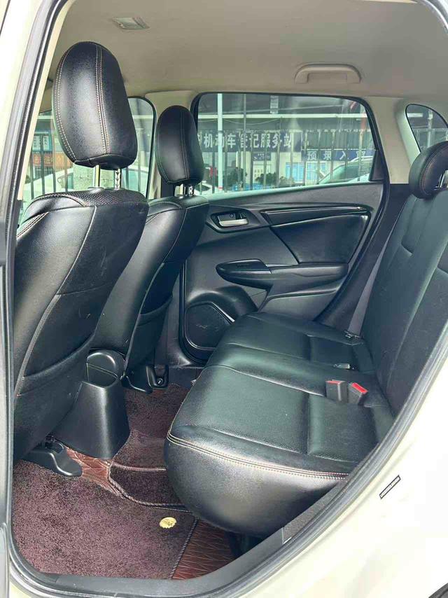Honda Fit 2020 1.5L CVT Comfort – фото 6