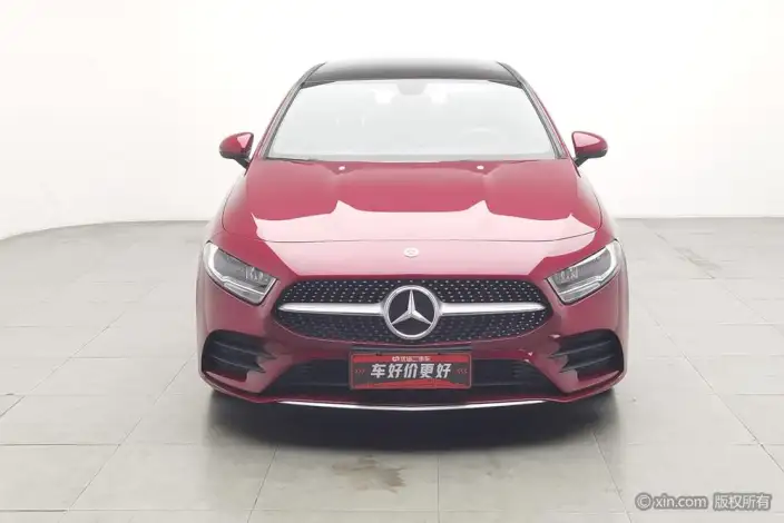 Mercedes-Benz A-class 2022 Model Facelift A 180 L Sports sedan – фото 2