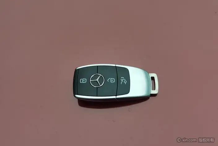 Mercedes-Benz A-class 2022 Model Facelift A 180 L Sports sedan – фото 6