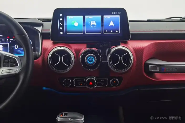 BAIC BJ40 2023 Model 2.0T Automatic 4WD City Hunter Edition Warrior Model – фото 11