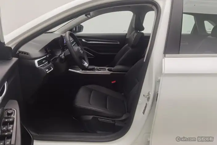 Geely Emgrand 2022 Model No. 4 Gen 1.5L CVT Noble Model – фото 17