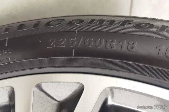 Ford Escape 2020 Model EcoBoost 245 2WD Shine Xiang Model – фото 9