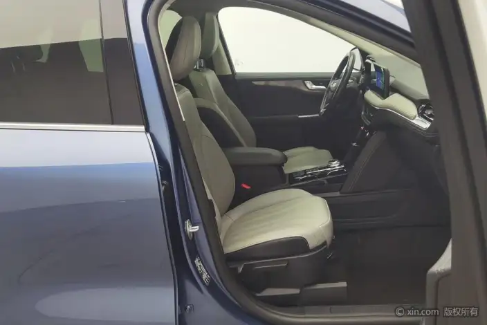 Ford Escape 2020 Model EcoBoost 245 2WD Shine Xiang Model – фото 15