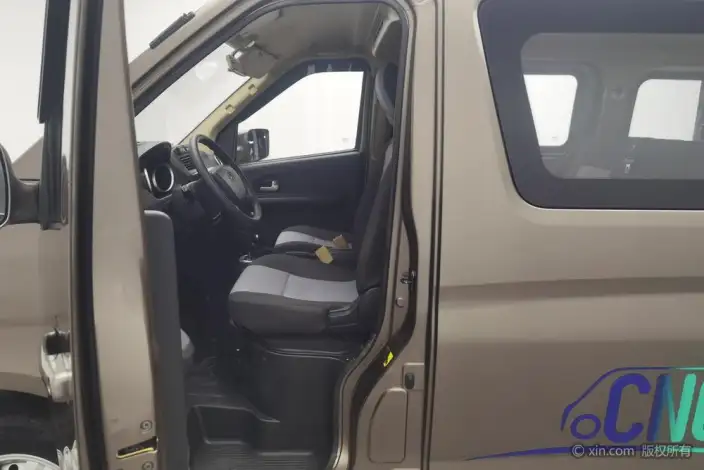 Ruixing M60 2020 Model 1.6L Standard Model China VI 6 seat CNG DAM16KRC – фото 17