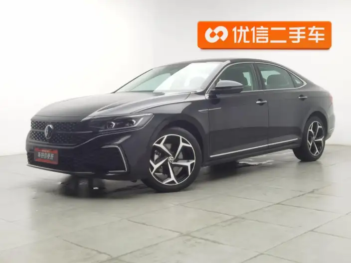 Volkswagen Passat 2023 Model Facelift 330TSI Starry sky Deluxe Edition – фото 1
