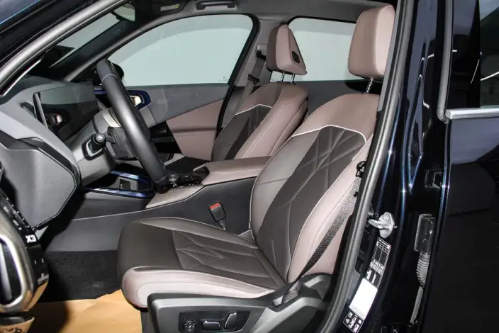 BMW X3 2025 Model xDrive30L Exclusive Model M Sports Night Set – фото 32