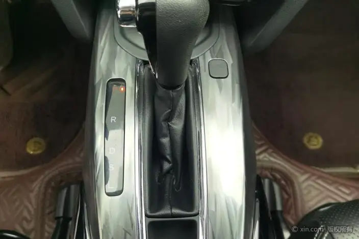 Honda XR-V 2021 Model 1.5L CVT Classic Edition – фото 15