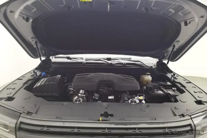 Jetour Jiexiangzhe 2026 Model 2.3T Automatic Diesel 4WD Long box Premium – фото 4