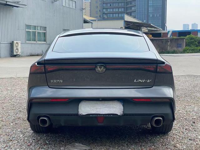 Changan UNI-V 2022 1.5T Excellence – фото 8