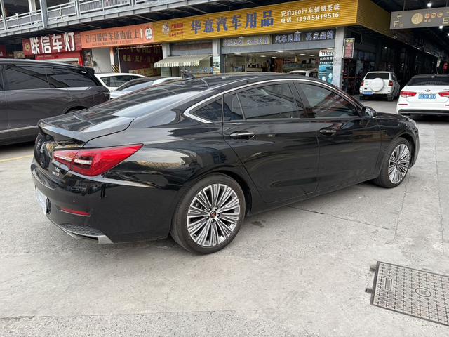 Hongqi H5 Classic 2022 1.8T Automatic Smartlink Flag Edition – фото 10