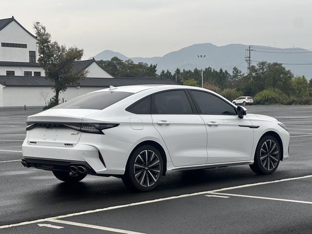 Chery Arrizo 8 2023 High Energy Edition 2.0T DCT Imperial – фото 6