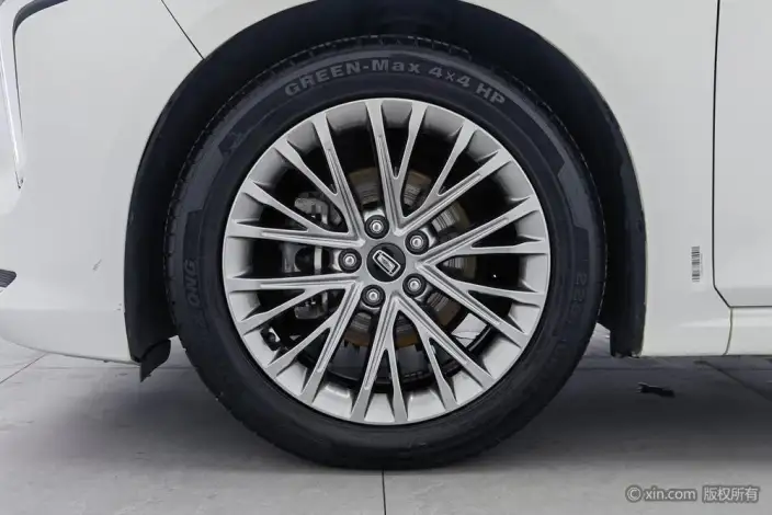 BESTUNE B70 2023 Model Third generation 1.5T Automatic Changxiang Edition Model – фото 8