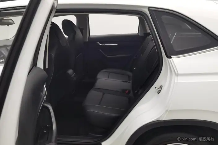 Skoda Kamiq 2024 Model 1.5L Automatic Comfort Edition – фото 19
