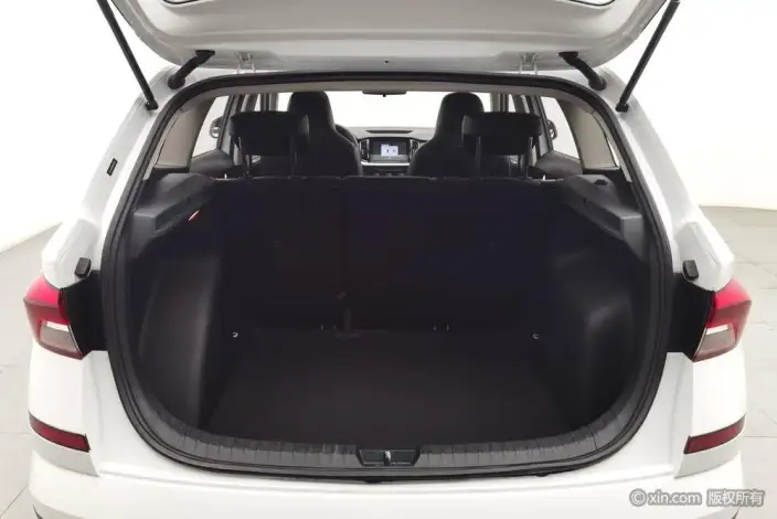 Skoda Kamiq 2024 Model 1.5L Automatic Comfort Edition – фото 23