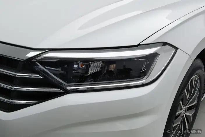 Volkswagen Sagitar 2020 Model 200TSI DSG Comfort Model China VI – фото 7
