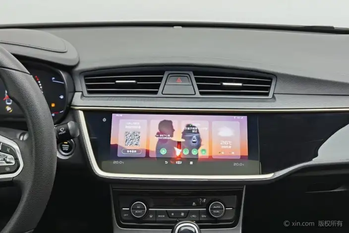 Geely Emgrand GL 2021 Model UP 1.4T CVT Ling Shang Model – фото 12