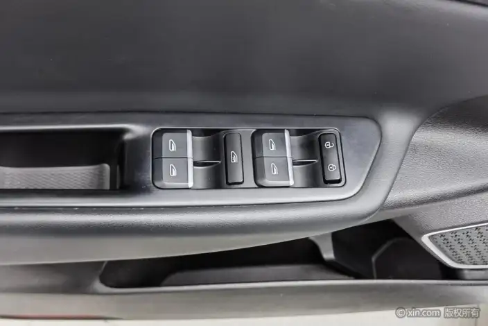 Geely Emgrand GL 2021 Model UP 1.4T CVT Ling Shang Model – фото 22