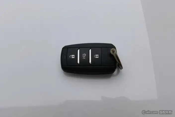 Changan CS75 2021 Model Rong Shine Million Edition 280T DCT Noble Model – фото 6