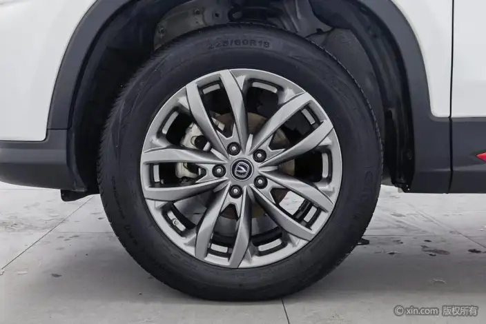 Changan CS75 2021 Model Rong Shine Million Edition 280T DCT Noble Model – фото 8