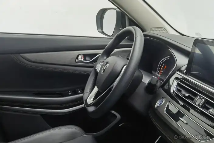 Changan CS75 2021 Model Rong Shine Million Edition 280T DCT Noble Model – фото 11