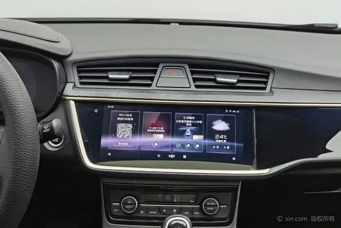 Geely Emgrand GL 2021 Model UP 1.4T CVT Ling Zun Model – фото 12