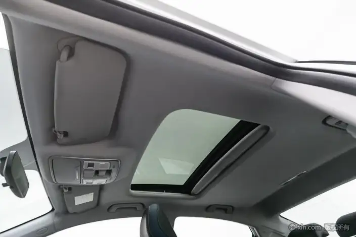 Geely Emgrand GL 2021 Model UP 1.4T CVT Ling Zun Model – фото 20
