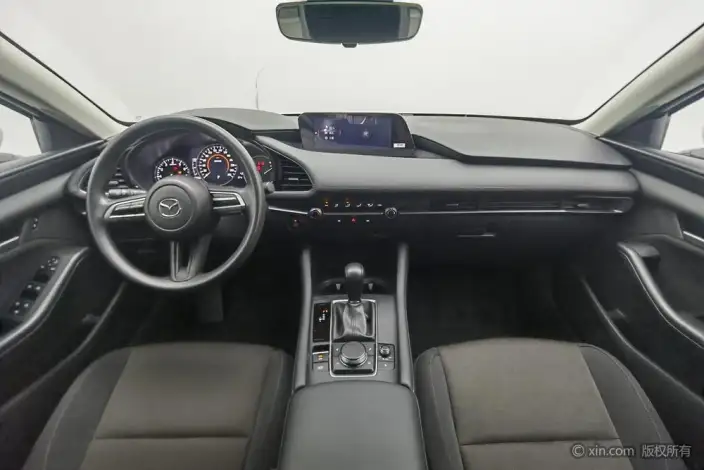 Mazda3 Axela 2021 Model 2.0L Automatic Zhi Engine Edition – фото 13