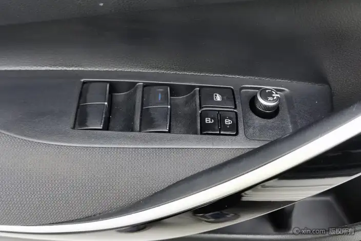 Toyota Corolla 2021 Model Hybrid 1.8L E-CVT Elite Edition – фото 22
