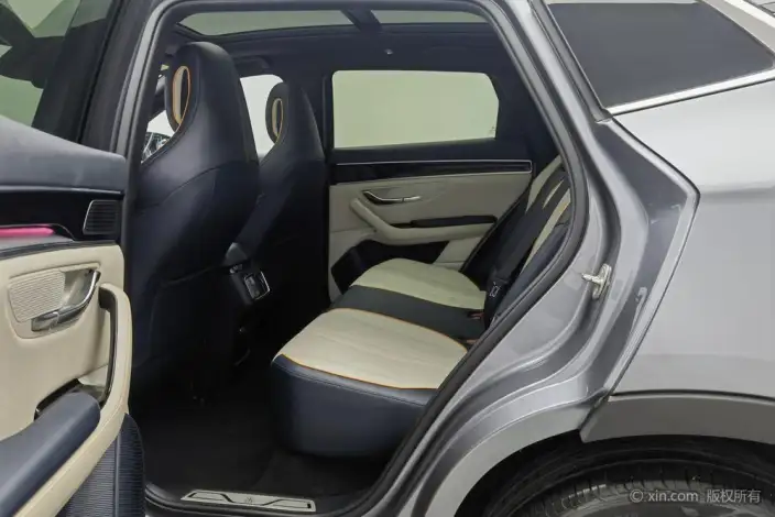 BYD Song PLUS DM 2021 Model DM-i 110KM 2WD Flagship PLUS – фото 20