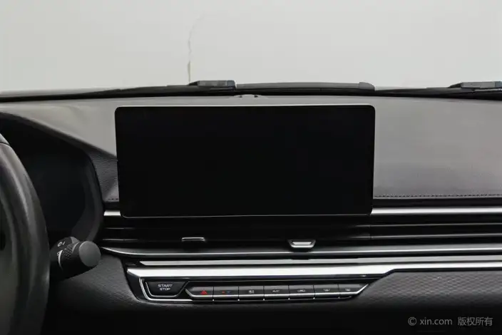 Geely Emgrand 2022 Model No. 4 Gen 1.5L CVT Noble Model – фото 10