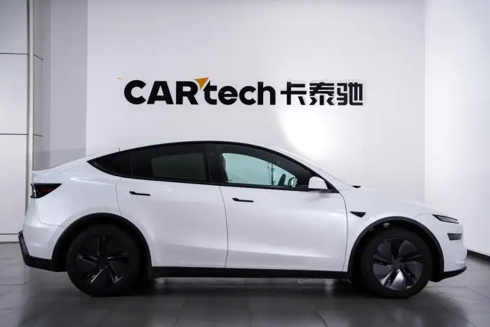 Model Y 2026 Model Rear-wheel drive version – фото 6