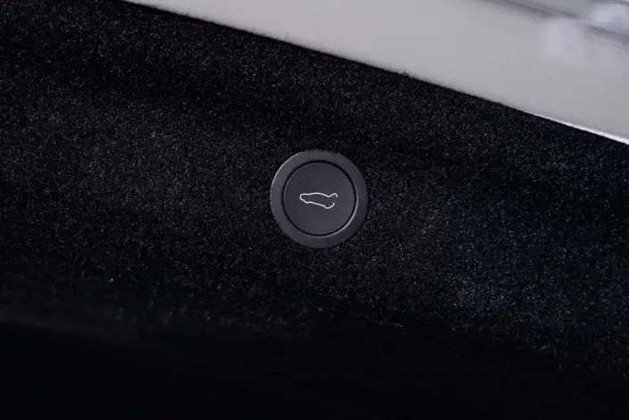 Model Y 2026 Model Rear-wheel drive version – фото 22