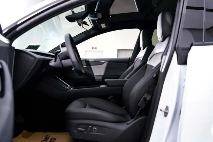 Model Y 2026 Model Rear-wheel drive version – фото 28
