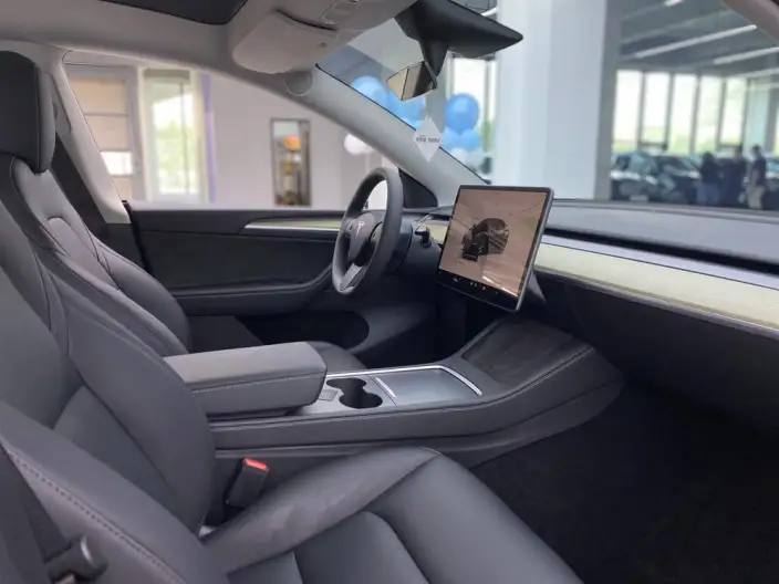 Model Y 2022 Model Facelift Long Battery Life Pro All-wheel drive version – фото 28