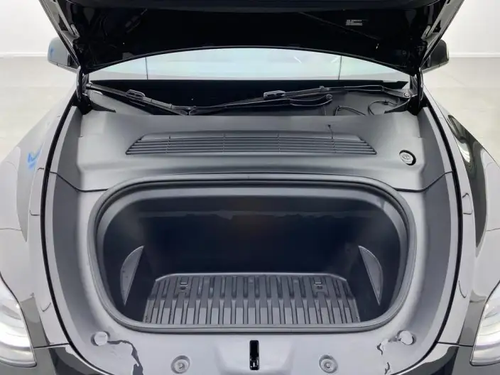 Model Y 2022 Model Facelift Long Battery Life Pro All-wheel drive version – фото 33