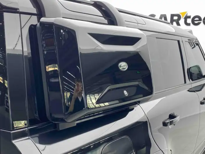 Land Rover Defender 2024 Model 110 3.0T P400 X-Dynamic HSE – фото 21
