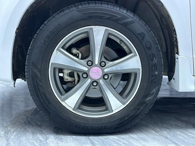 Haval H6 2013 Upgrade 1.5T Manual FWD Elite 2014 модификация Sports Edition 1.5T Manual 4WD Elite – фото 4
