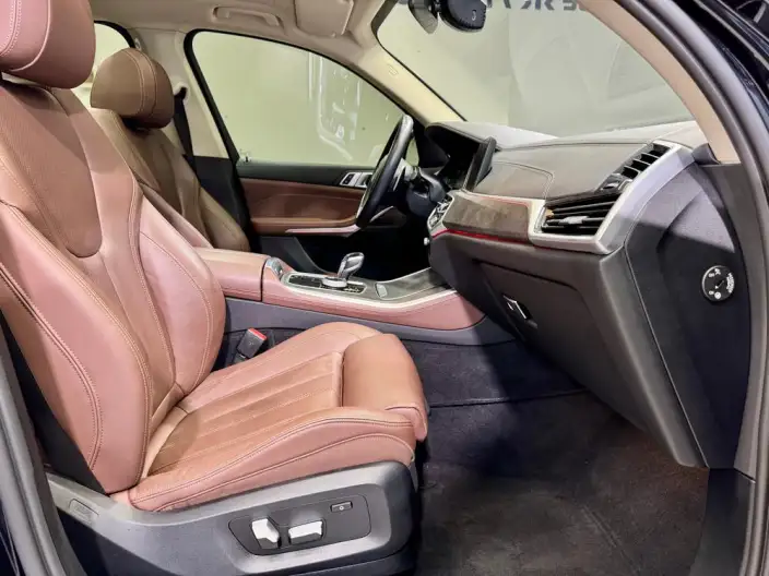 BMW X5 Imported 2021 Model xDrive30i M Sports Set – фото 22