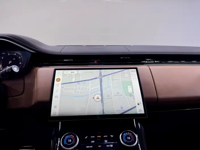 Range Rover Sport 2023 Model 3.0 L6 DYNAMIC SE – фото 14