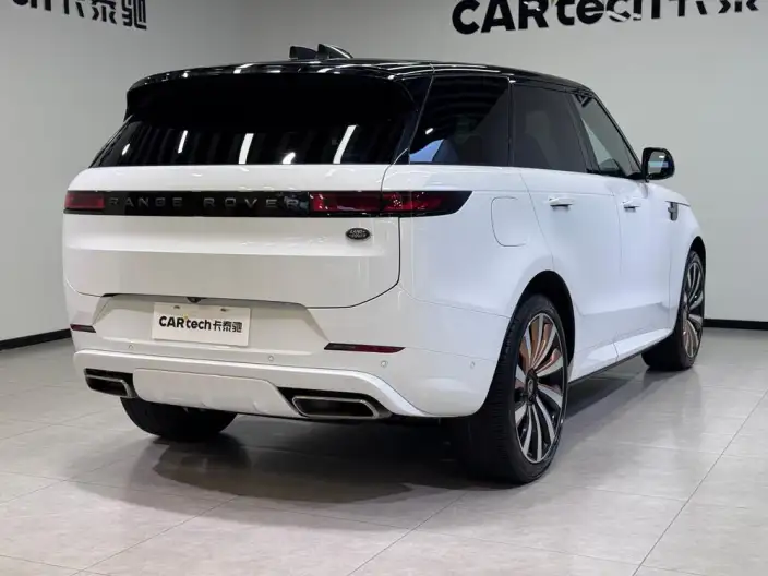Range Rover Sport 2023 Model 3.0 L6 DYNAMIC SE – фото 36