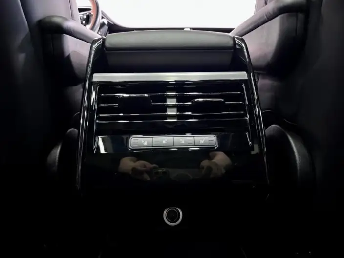 Range Rover Sport 2023 Model 3.0 L6 DYNAMIC SE – фото 47