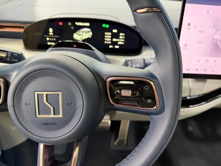 ZEEKR MIX 2025 Model 76kWh Smart Driving Edition – фото 17