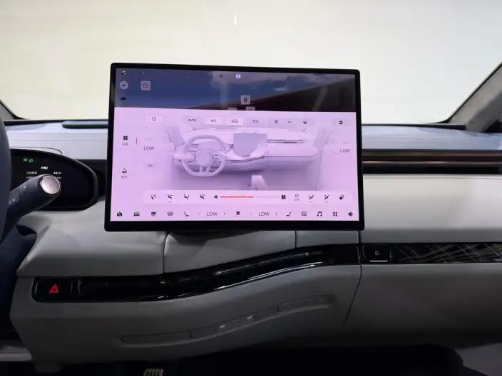 ZEEKR MIX 2025 Model 76kWh Smart Driving Edition – фото 34