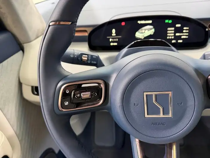 ZEEKR MIX 2025 Model 76kWh Smart Driving Edition – фото 38