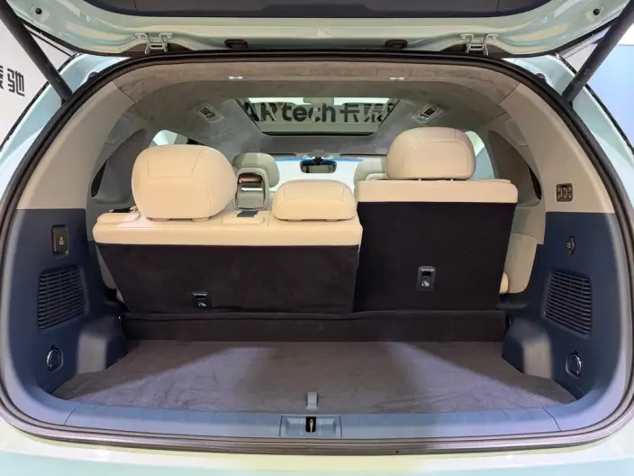 ZEEKR MIX 2025 Model 76kWh Smart Driving Edition – фото 45