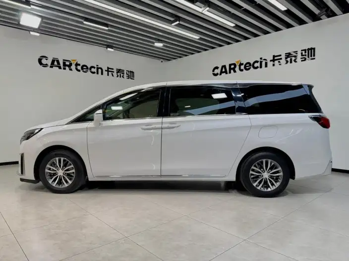 Buick GL8 2023 Model ES Luzun 2.0T Exclusive Model – фото 4