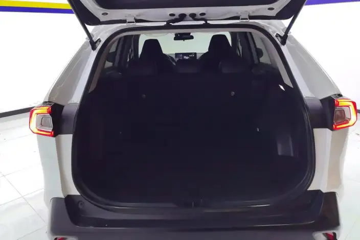 Toyota Wildlander 2024 Model 2.0L 2WD Leading version – фото 16